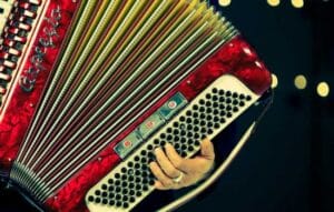 Domina el acordeón con Acordeón Cromático