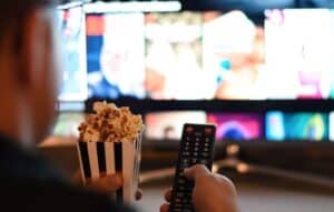 Cine personalizado en Telegram: ¡Disfruta en casa!