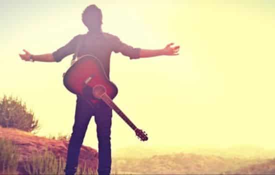 Encuentra paz y conexión espiritual: música católica online